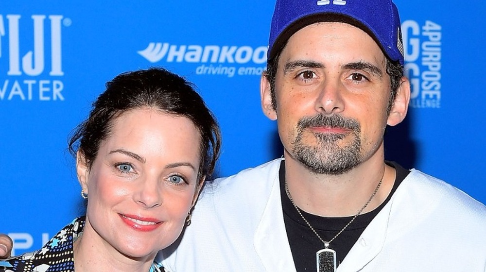 Kimberly Williams-Paisley and Brad Paisley posing