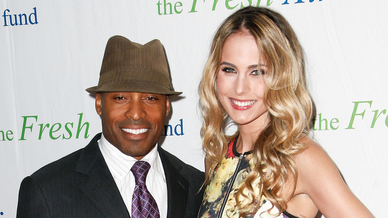 Traci Johnson and Tiki Barber on the red carpet