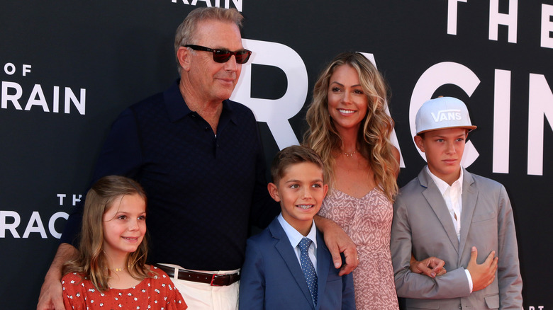 Kevin Costner with his wife and children in 2019.