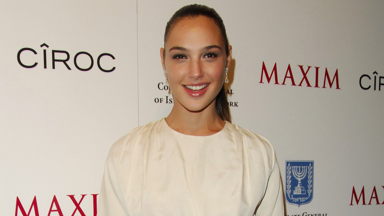 Gal Gadot posing on red carpet