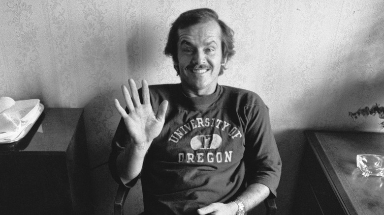 Jack Nicholson waving at the camera in 1971