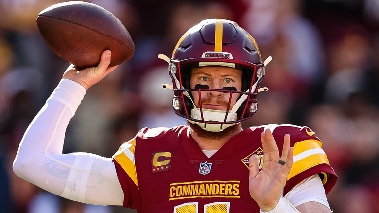 Carson Wentz prepares to take the field