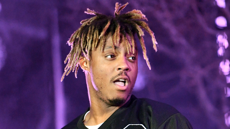 Juice WRLD performing