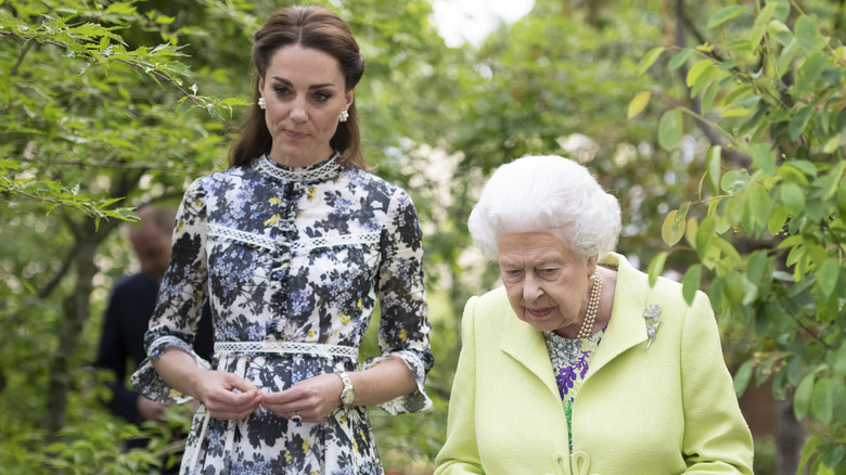 Kate Middleton and Queen Elizabeth walking