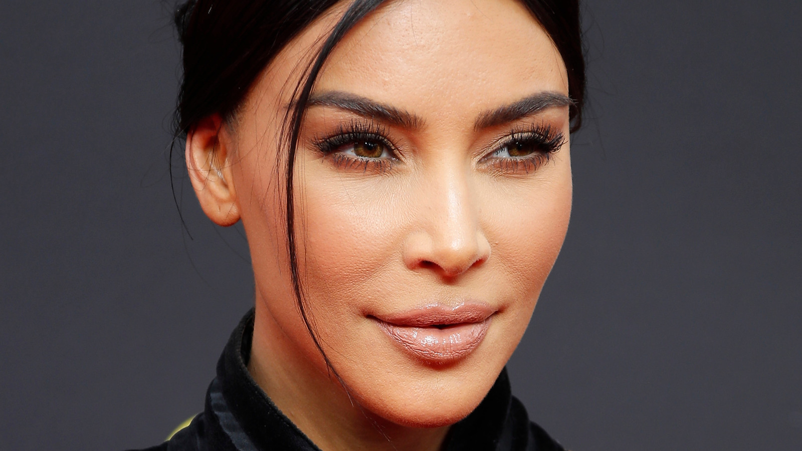 Oh, Look. Kim Kardashian Actually Have A Couple Of Louis Vuitton Trash Cans  - SHOUTS