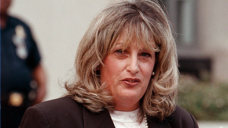 Linda Tripp speaking in 1998