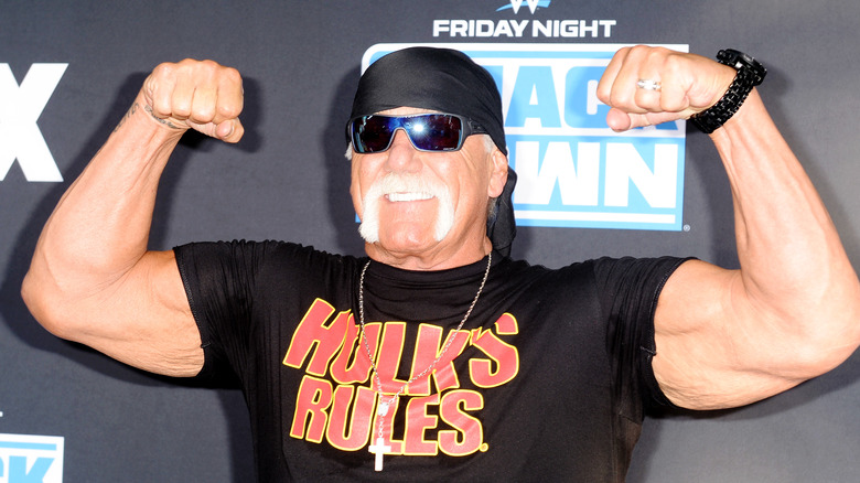 Hulk Hogan flexing for the cameras