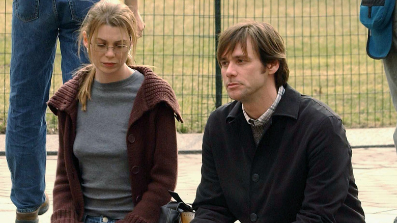 Ellen Pompeo and Jim Carrey shooting Eternal Sunshine of the Spotless Mind