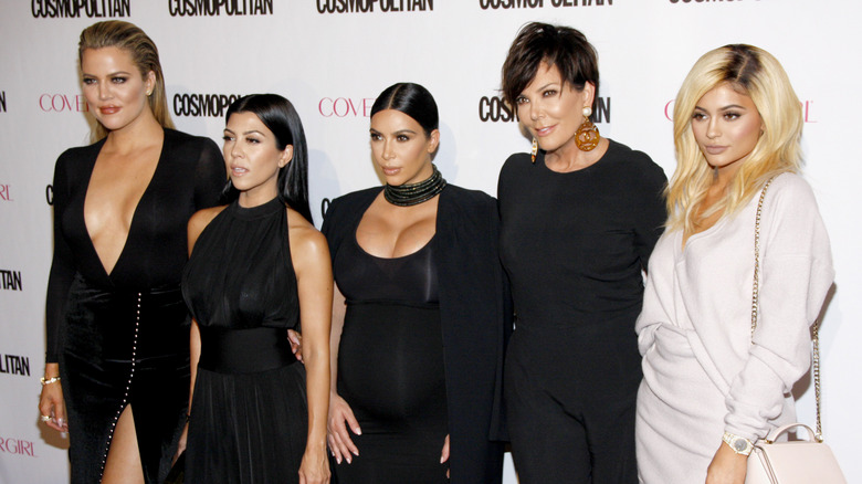 Khloe Kardashian, Kourtney Kardashian, Kim Kardashian West, Kris Jenner, and Kylie Jenner posing