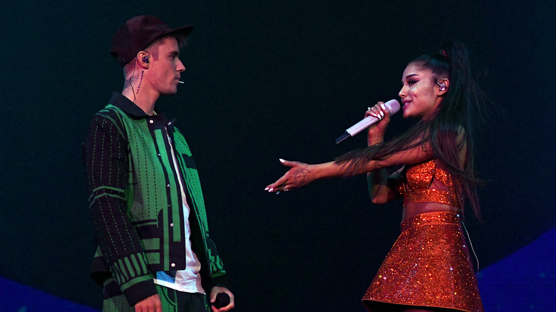 Ariana Grande and Justin Bieber on stage