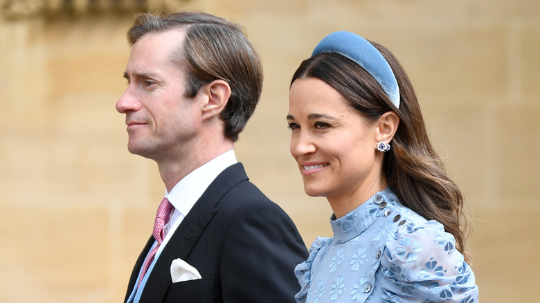 Pippa Middleton, James Matthews walking