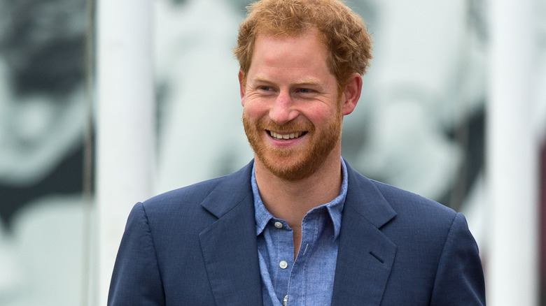 Prince Harry blue suit