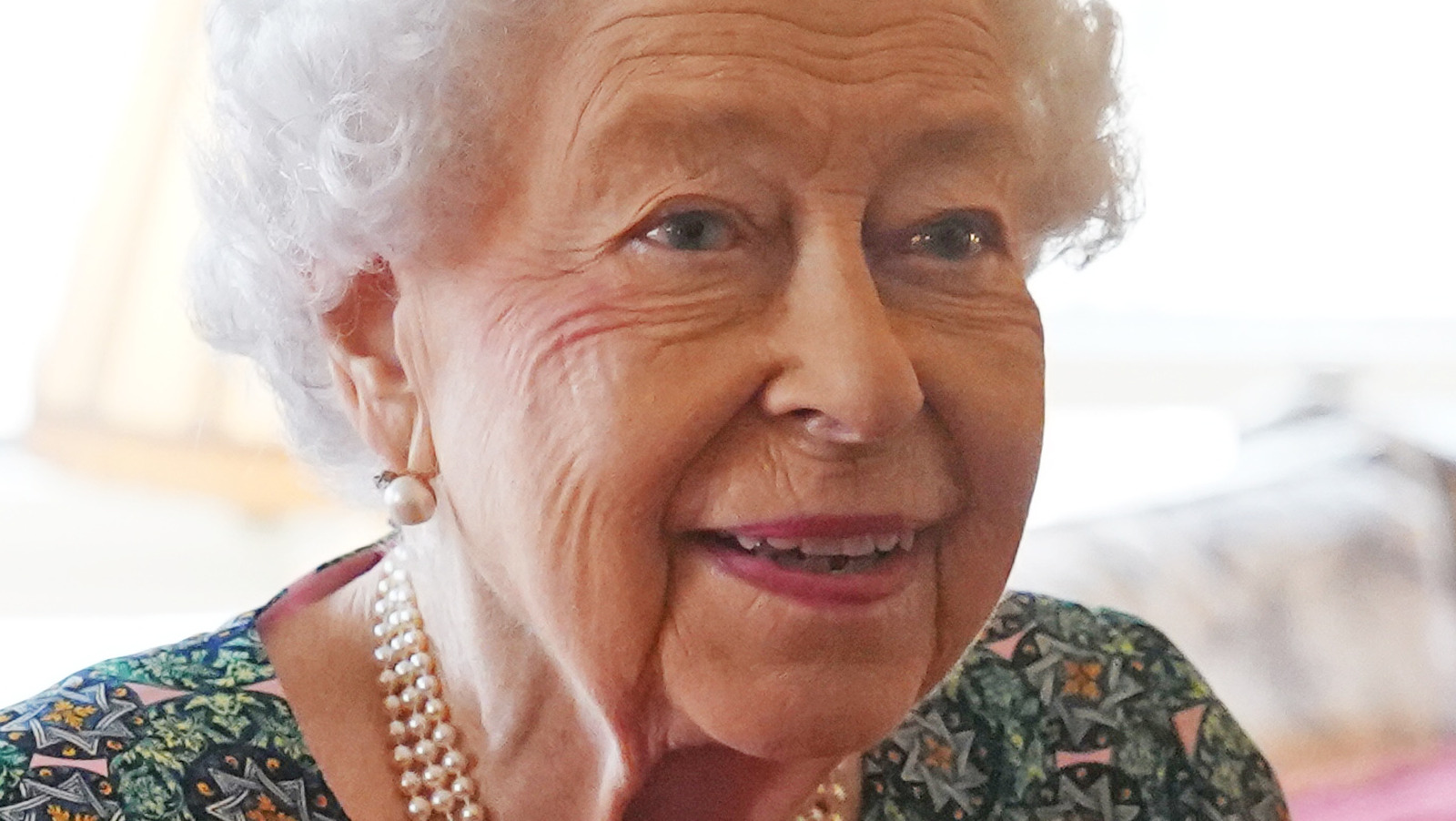 How Queen Elizabeth's COVID-19 Diagnosis Is Completely Changing Her Routine