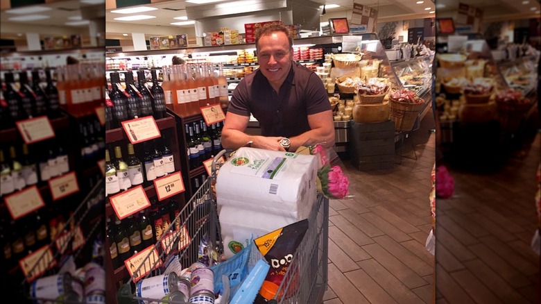 Lenny Hochstein grocery shopping