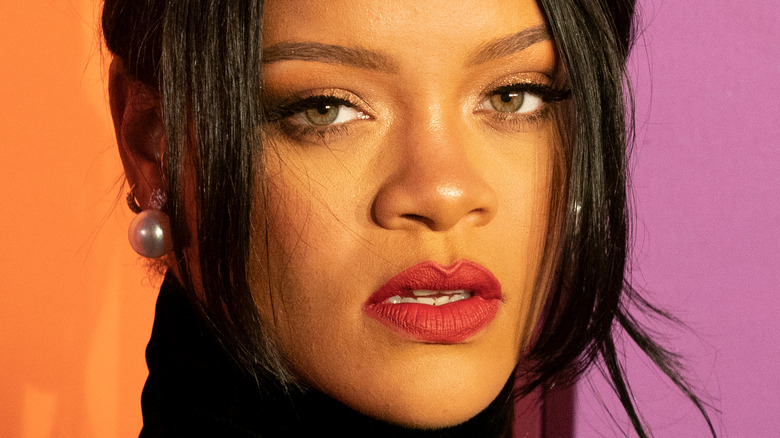 Rihanna serious pose 