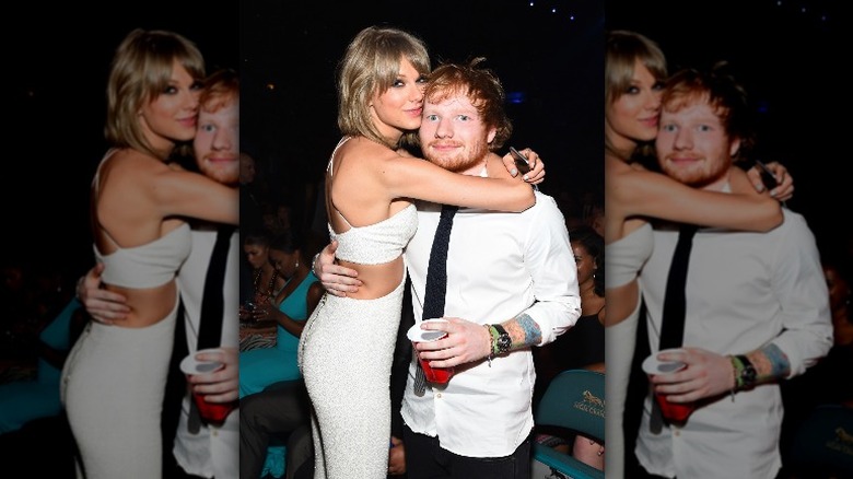 Taylor Swift and Ed Sheeran hugging at the 2015 Billboard Music Awards