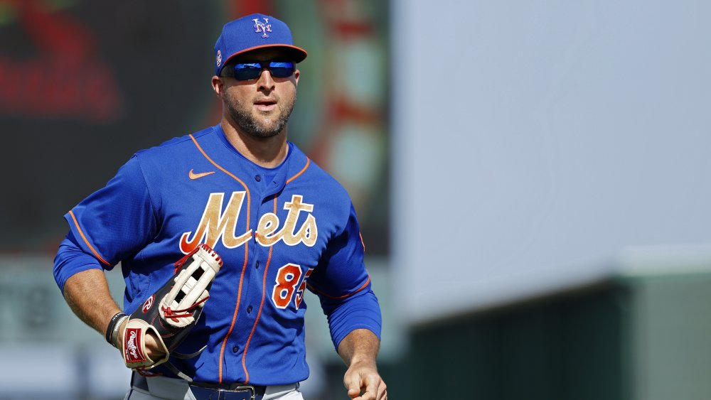 Tim Tebow playing baseball for the New York Mets