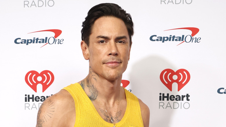 Tom Sandoval wearing yellow