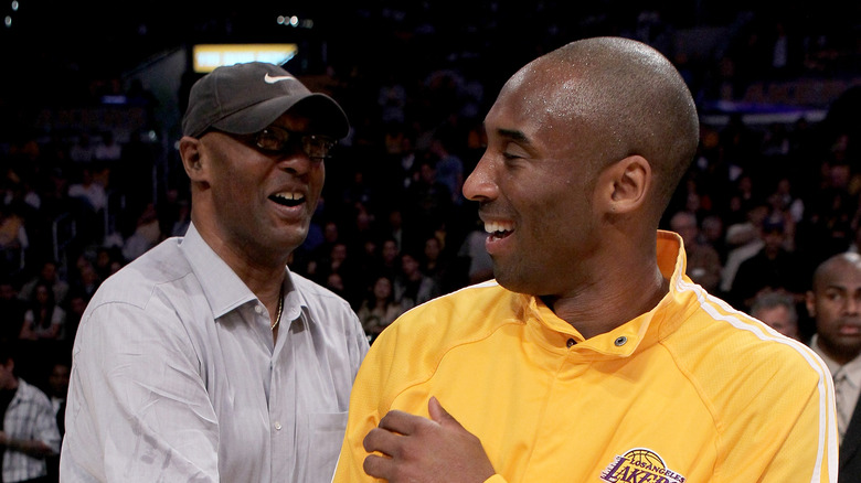 Joe Bryant with Kobe Bryant