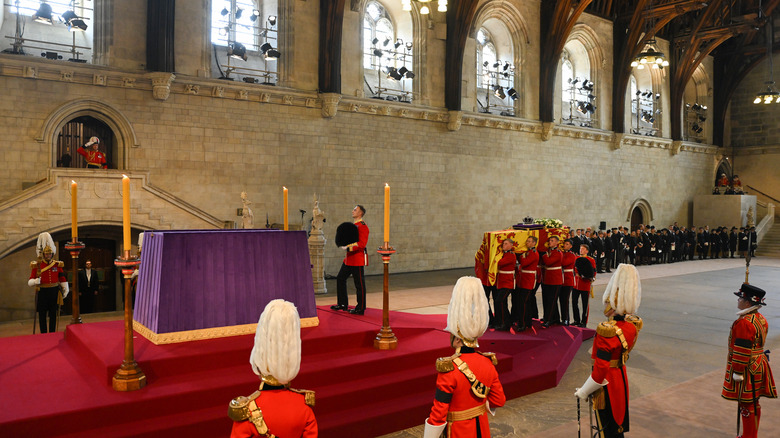 The Coffin of Queen Elizabeth II being carried in