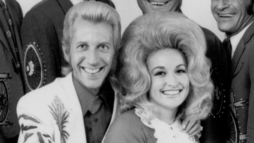 Porter Wagoner, Dolly Parton smiling