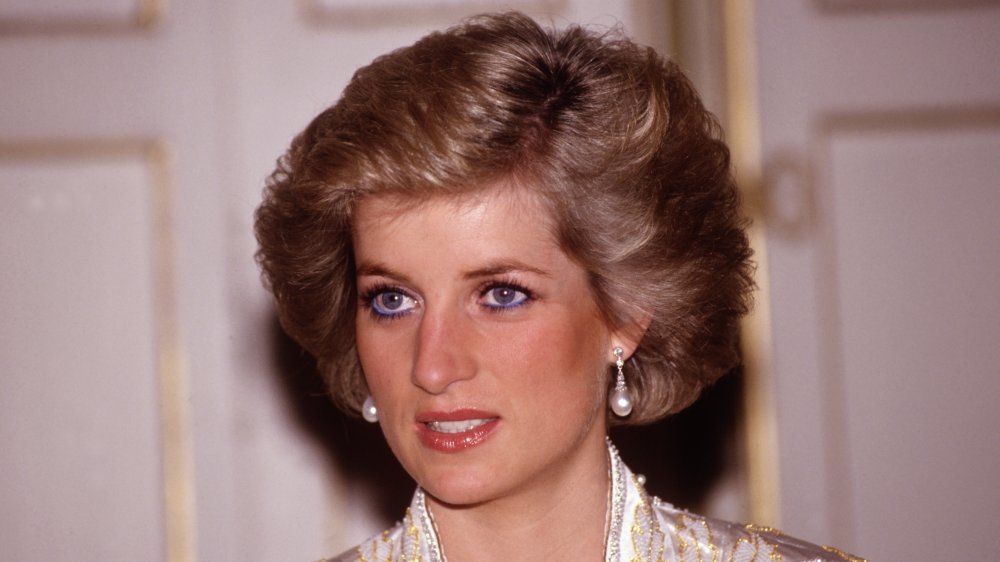 Princess Diana at dinner given by President Mitterand in 1988