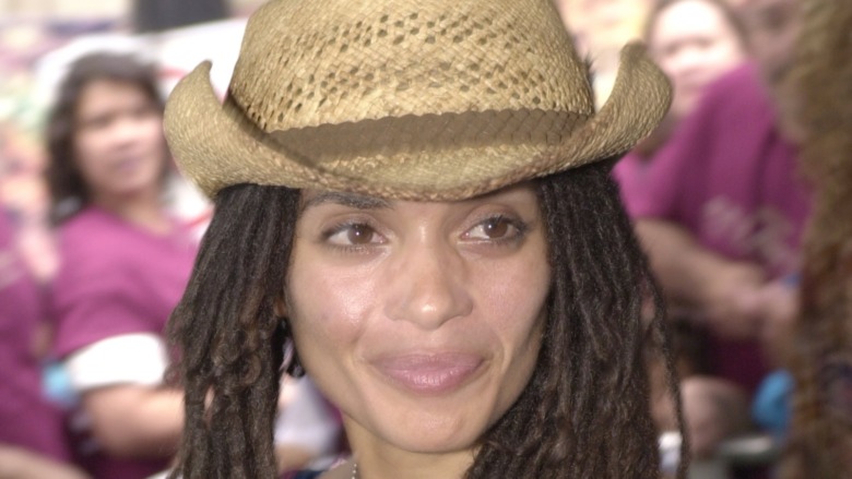 Lisa Bonet hat