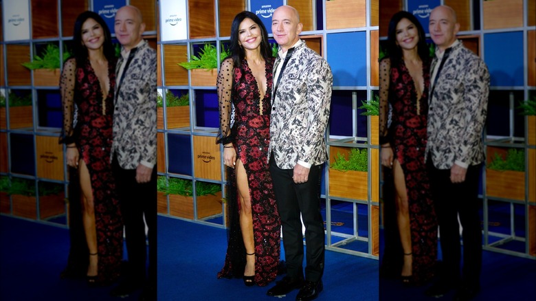 Lauren Sánchez, Jeff Bezos wearing patterned outfits