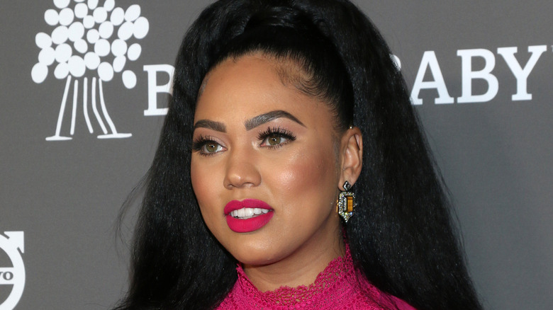 Ayesha Curry pink lipstick