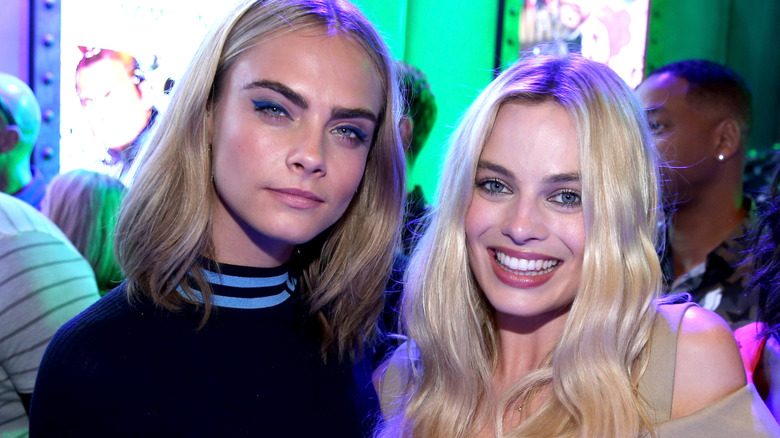 cara delevigne margot robbie smiling