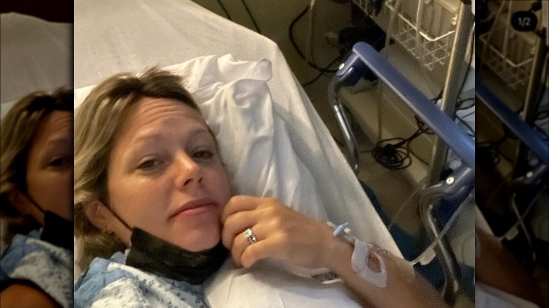 Dylan dreyer posing for selfie in hospital