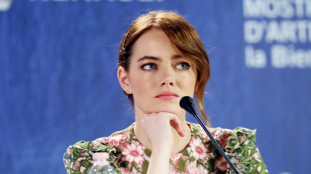 Emma Stone at a press conference in 2016