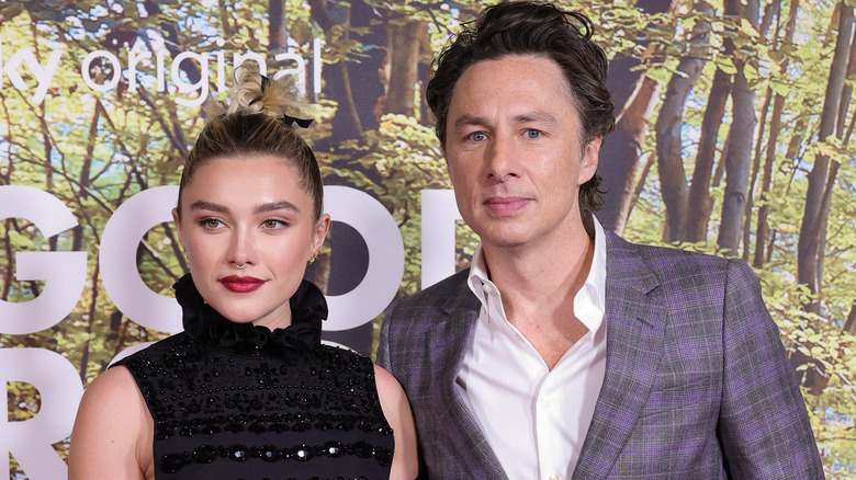 Florence Pugh posing with Zach Braff