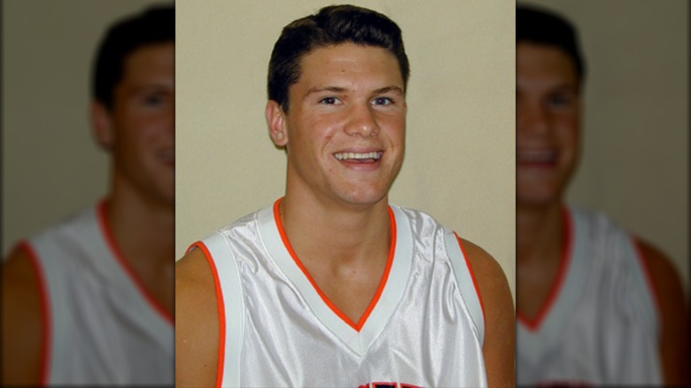 Pete Hegseth's Princeton basketball team photo.