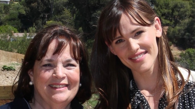 Ina Garten and Jennifer Garner smiling