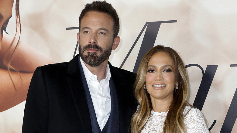 Jennifer Lopez and Ben Affleck, posing together