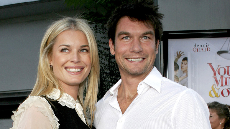 Jerry O'Connell poses with Rebecca Romijn