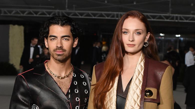 Joe Jonas and Sophie Turner posing