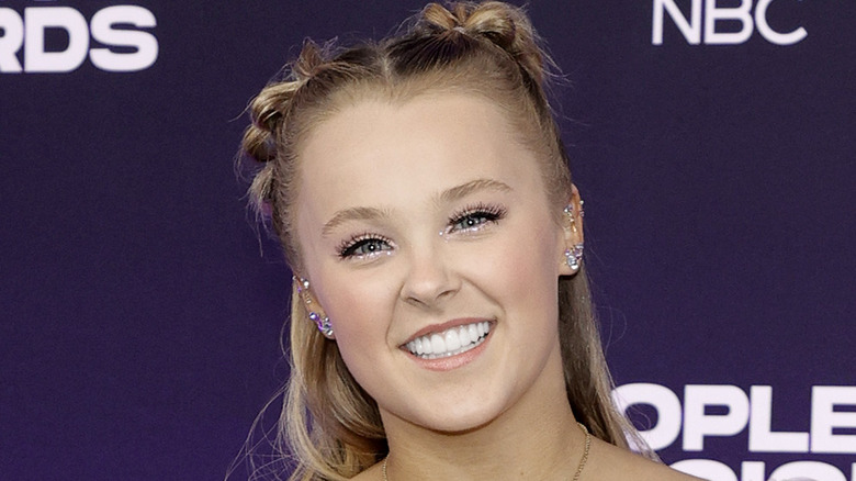 JoJo Siwa smiling