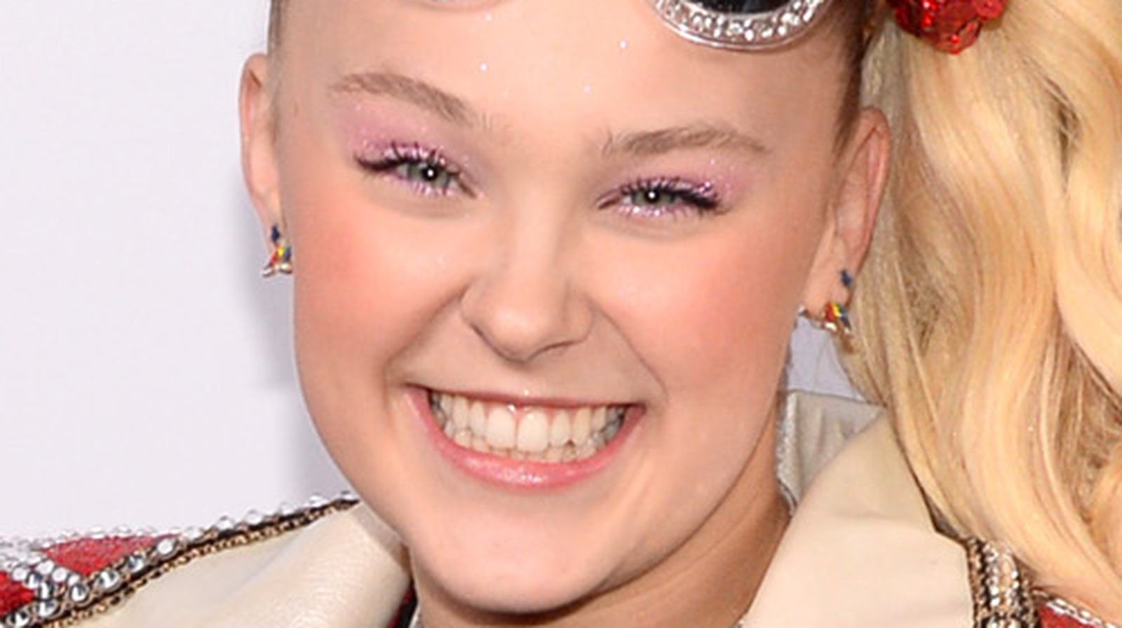 Nickelodeon Announces The J Team Starring JoJo Siwa - aNb Media, Inc.