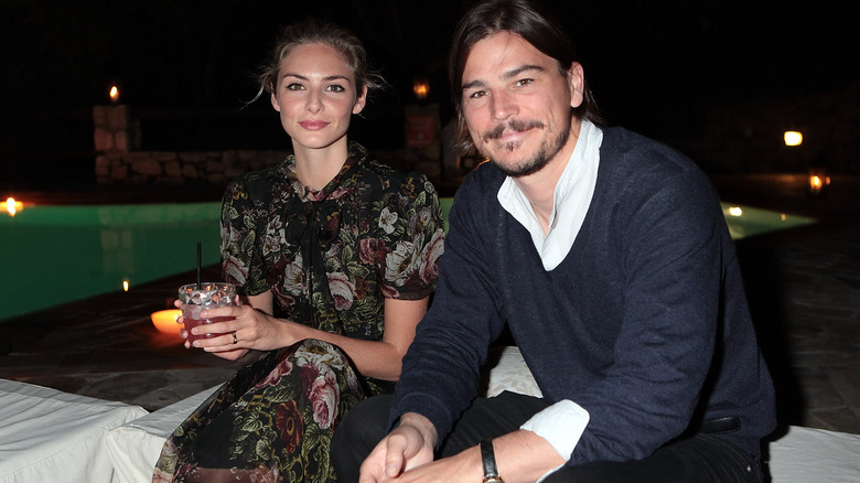 Tamsin Egerton and Josh Hartnett seated together