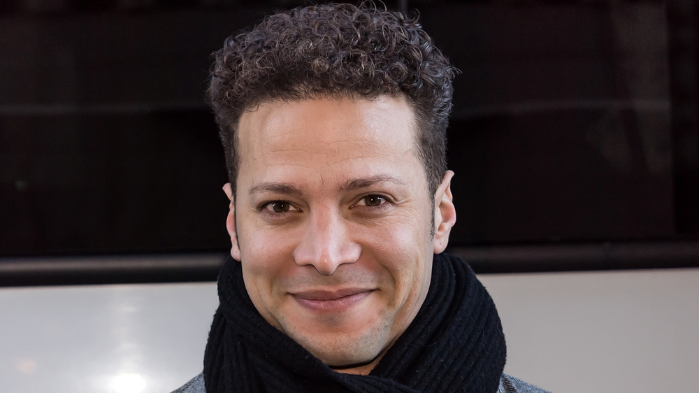 Justin Guarini smiling