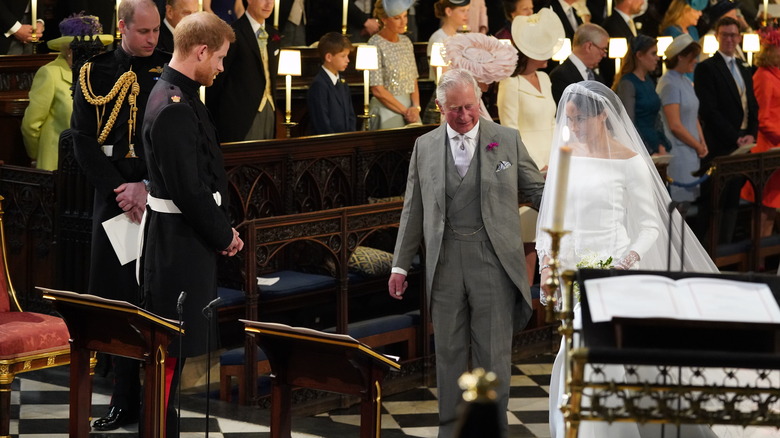 Meghan Markle, Charles walking