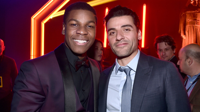 John Boyega and Oscar Isaac pose together