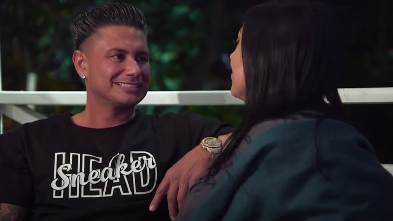 Pauly D and Elle on MTV's "Double Shot At Love"