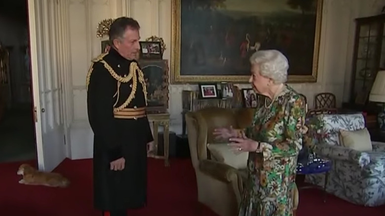 Queen Elizabeth and General Sir Nicholas Carter