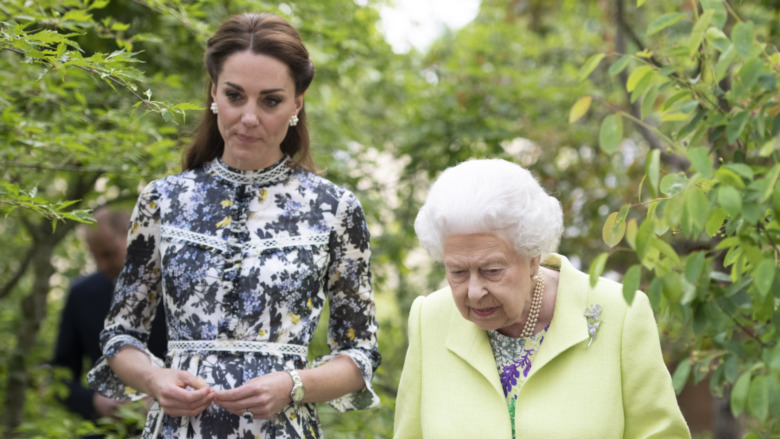 Kate Middleton and Queen Elizabeth walking together