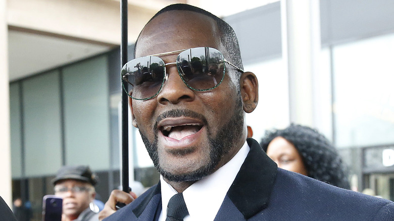 R. Kelly at the Leighton Criminal Courts Building in 2019 