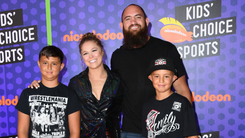 Ronda Rousey, Travis Browne, and his two sons at a Nickelodeon event