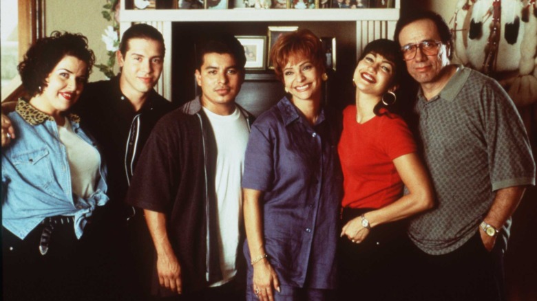 Cast of Selena the movie 